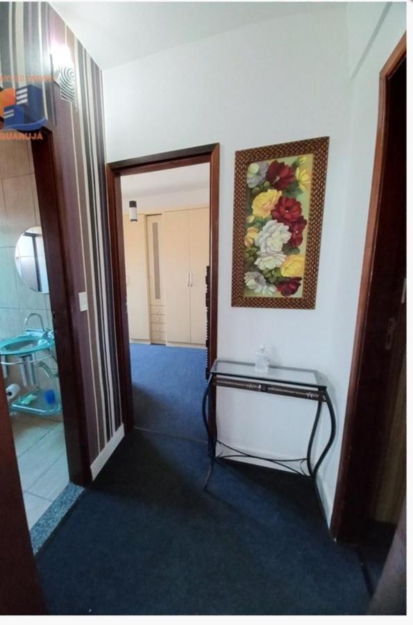 Apartamento Aconchegante Na Enseada グァルジャー エクステリア 写真