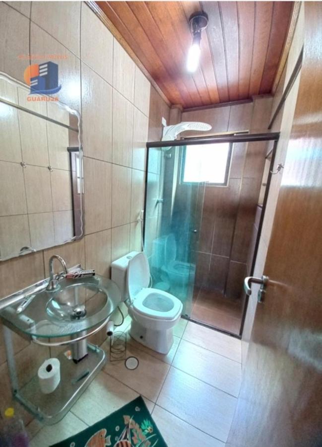 Apartamento Aconchegante Na Enseada グァルジャー エクステリア 写真