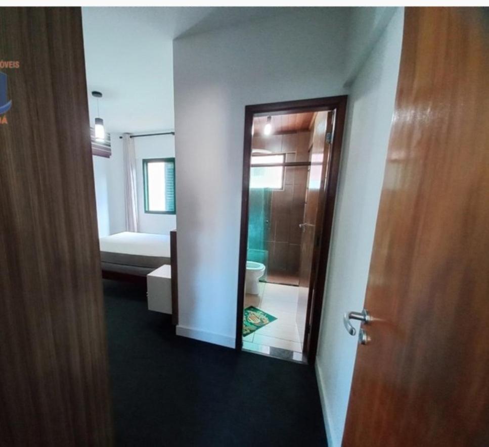 Apartamento Aconchegante Na Enseada グァルジャー エクステリア 写真